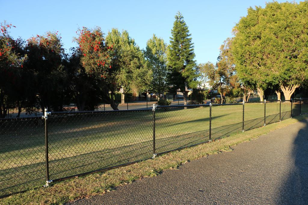 Acclaim Kingsway Tourist Park Ξενοδοχείο Madeley Εξωτερικό φωτογραφία