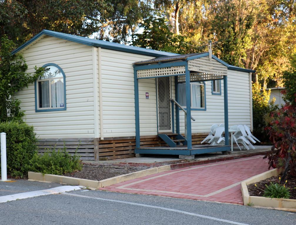 Acclaim Kingsway Tourist Park Ξενοδοχείο Madeley Εξωτερικό φωτογραφία